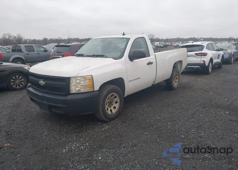 2007 Chevrolet Silverado 1500 Work Truck from USA, damaged, VIN 1GCEC14X27Z623409